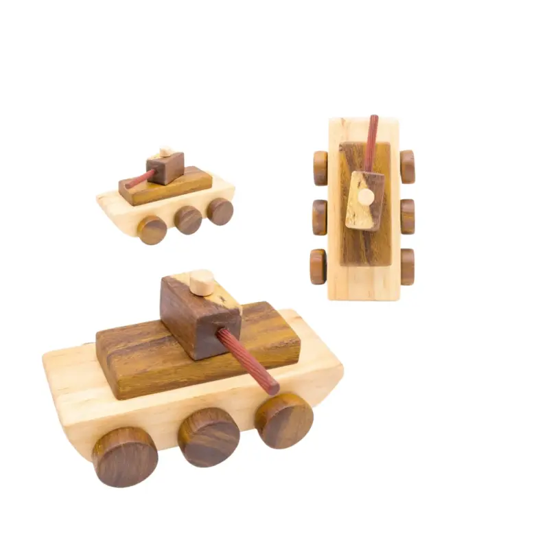 wooden tank toy 2